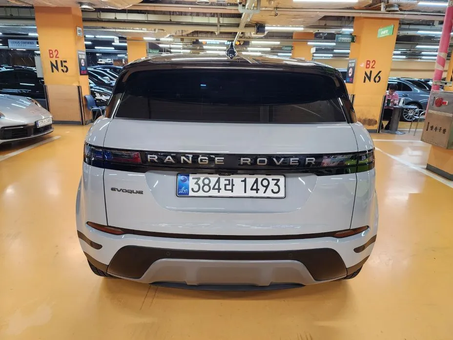 Land Rover Range Rover Evoque — фото 7