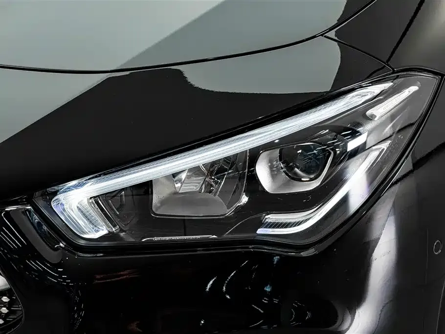 Mercedes-Benz CLA (Import) — фото 9