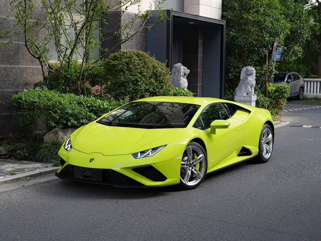 Lamborghini Huracan — фото 1