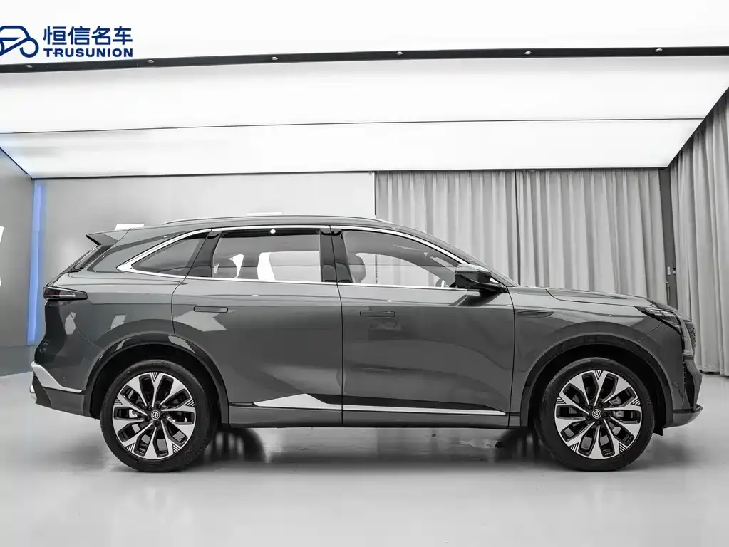 Changan CS75 PLUS — фото 10