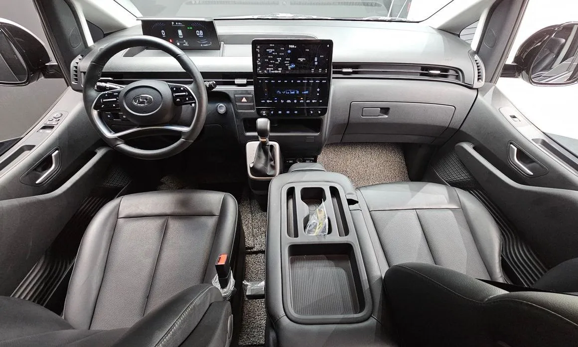Hyundai Staria — фото 4