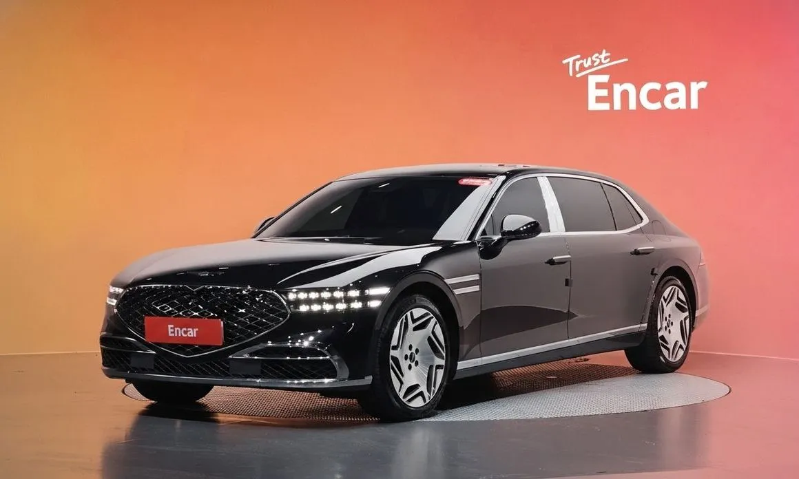 Genesis G90 — фото 1