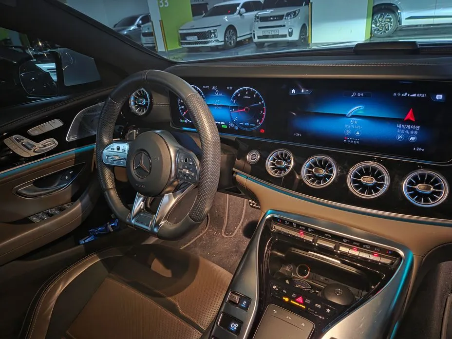 Mercedes-Benz AMG GT — фото 10