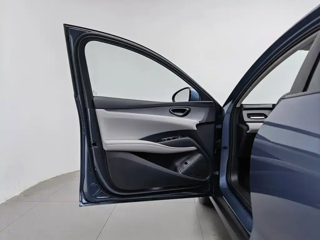 BYD Seal 06 DM-i Touring Edition — фото 3