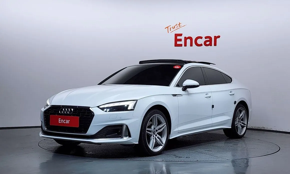 Audi A5 — фото 1