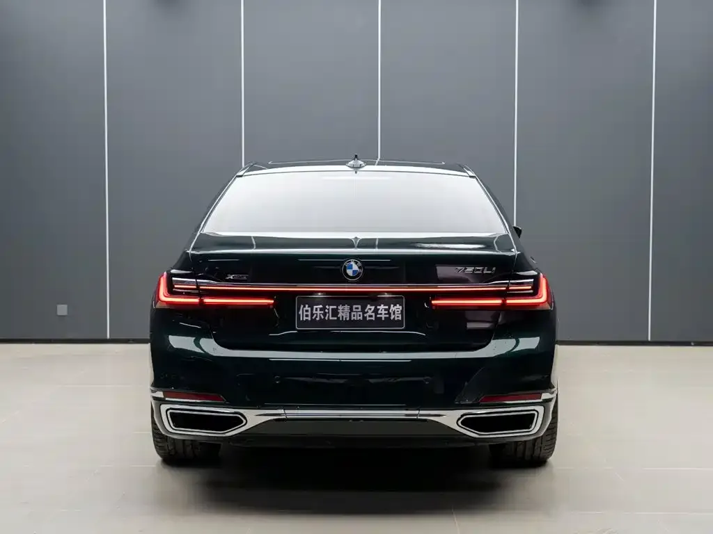BMW 7 Series — фото 3