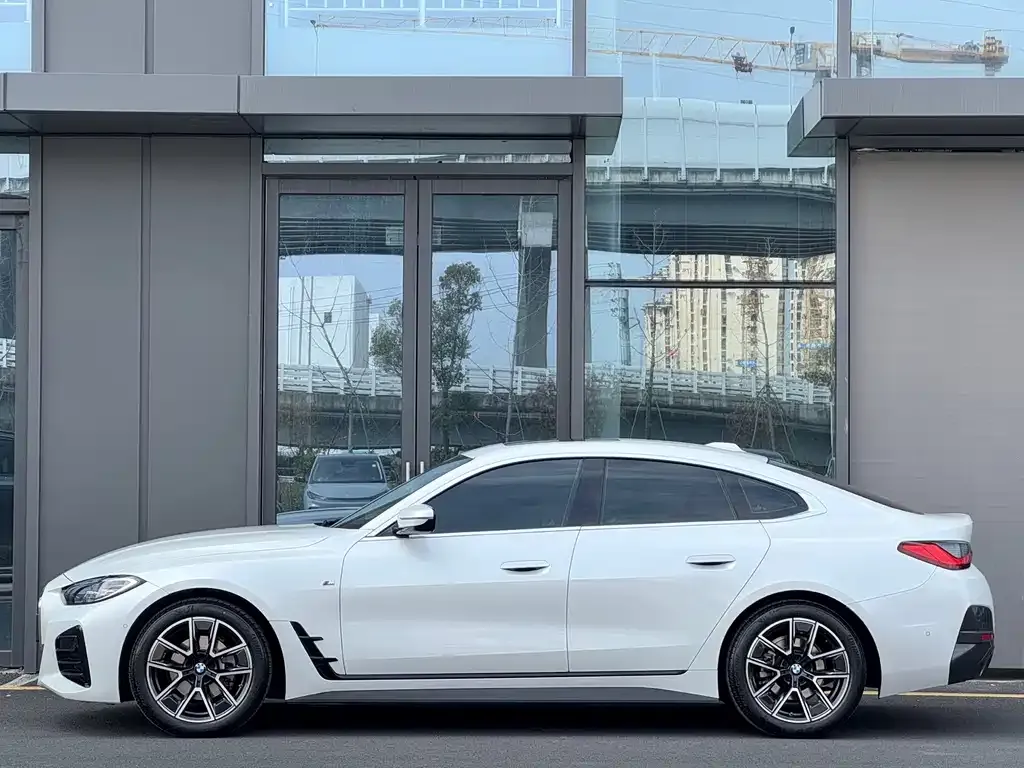 BMW 4 Series — фото 4