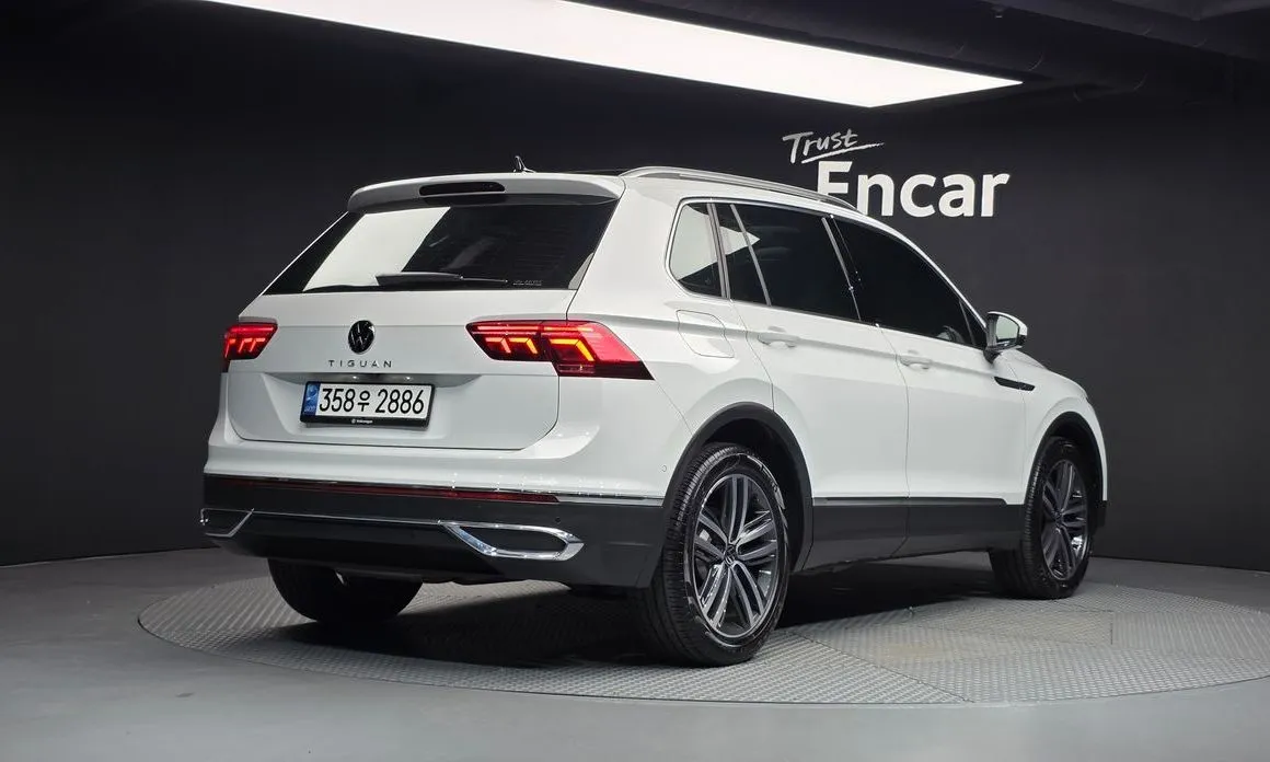 Volkswagen Tiguan — фото 5