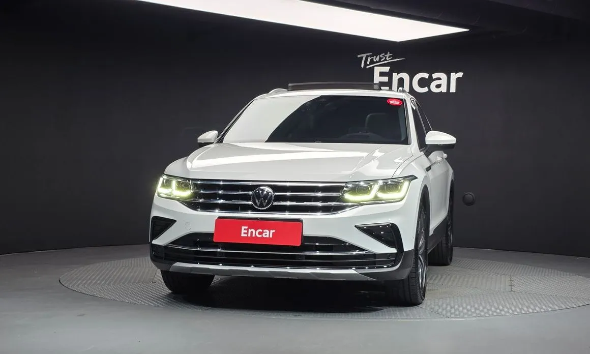Volkswagen Tiguan — фото 9