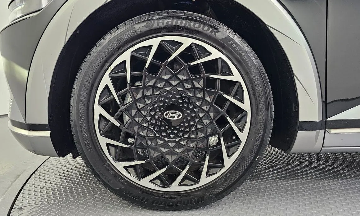Hyundai Ioniq5 — фото 10