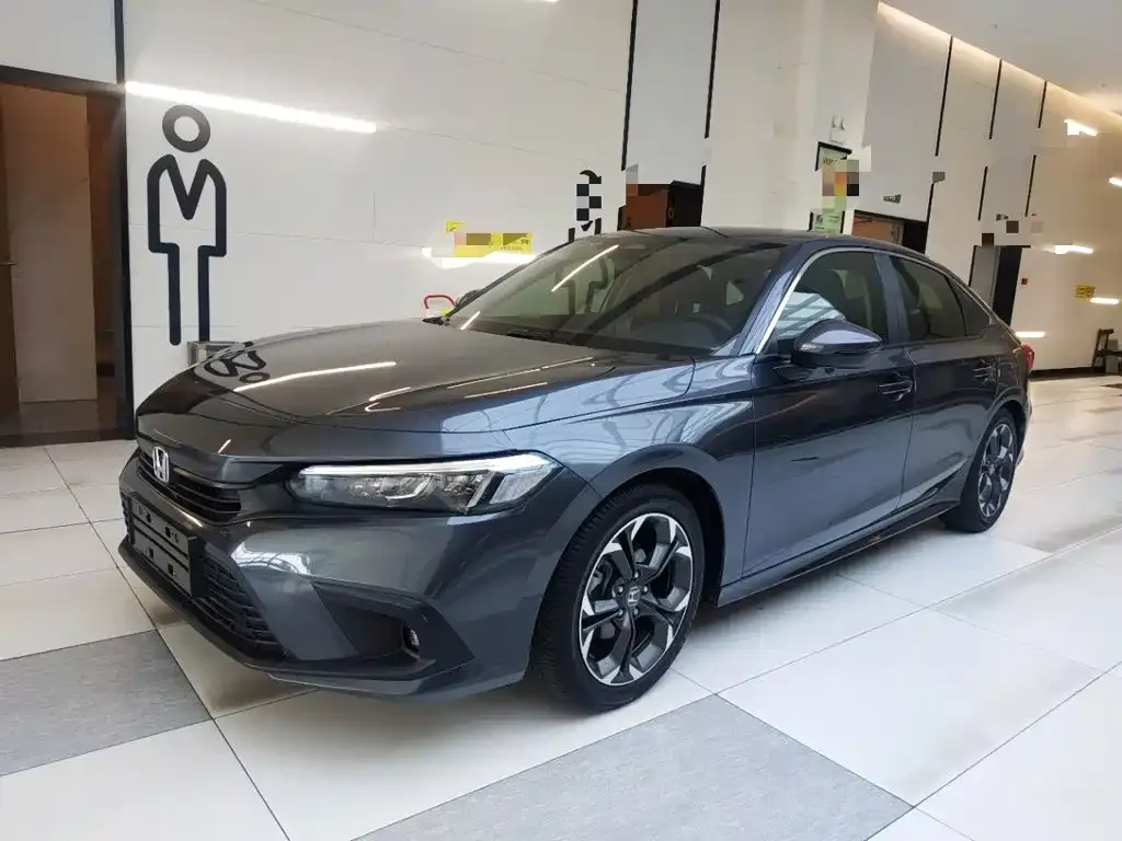 Honda Civic — фото 1