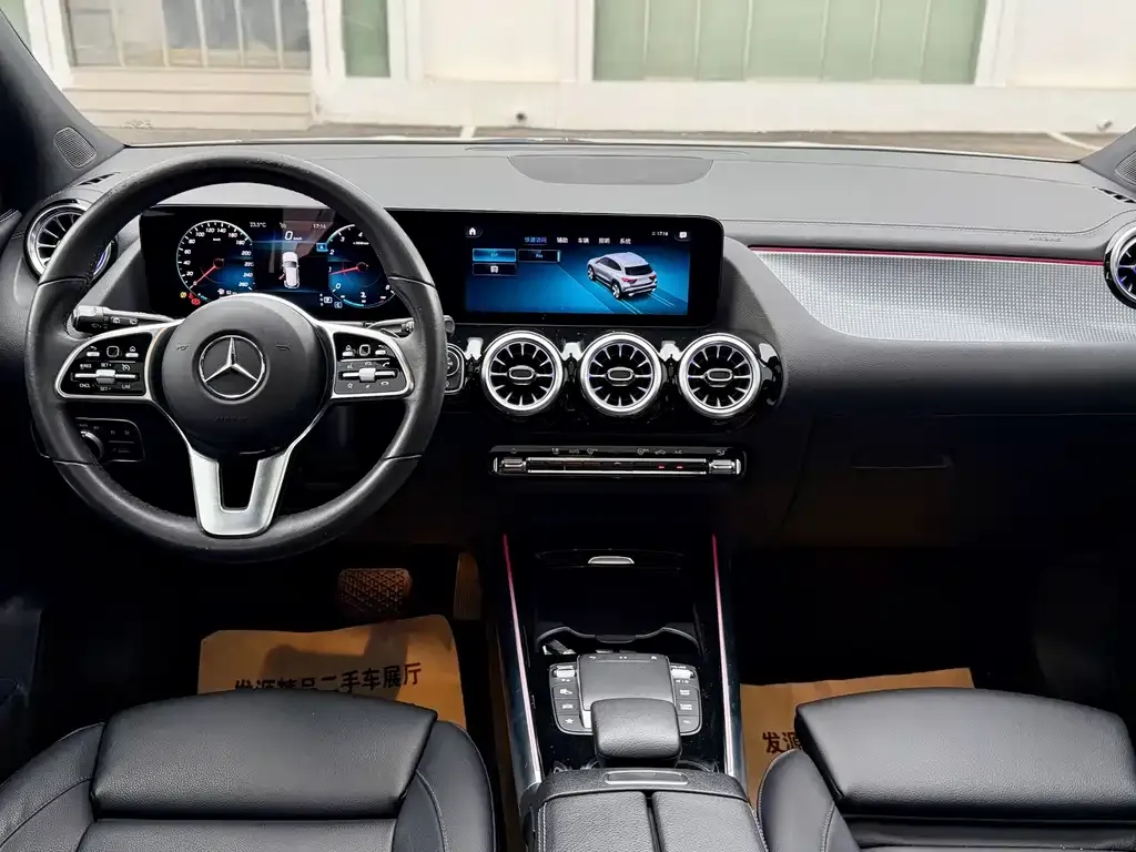 Mercedes-Benz GLA — фото 3