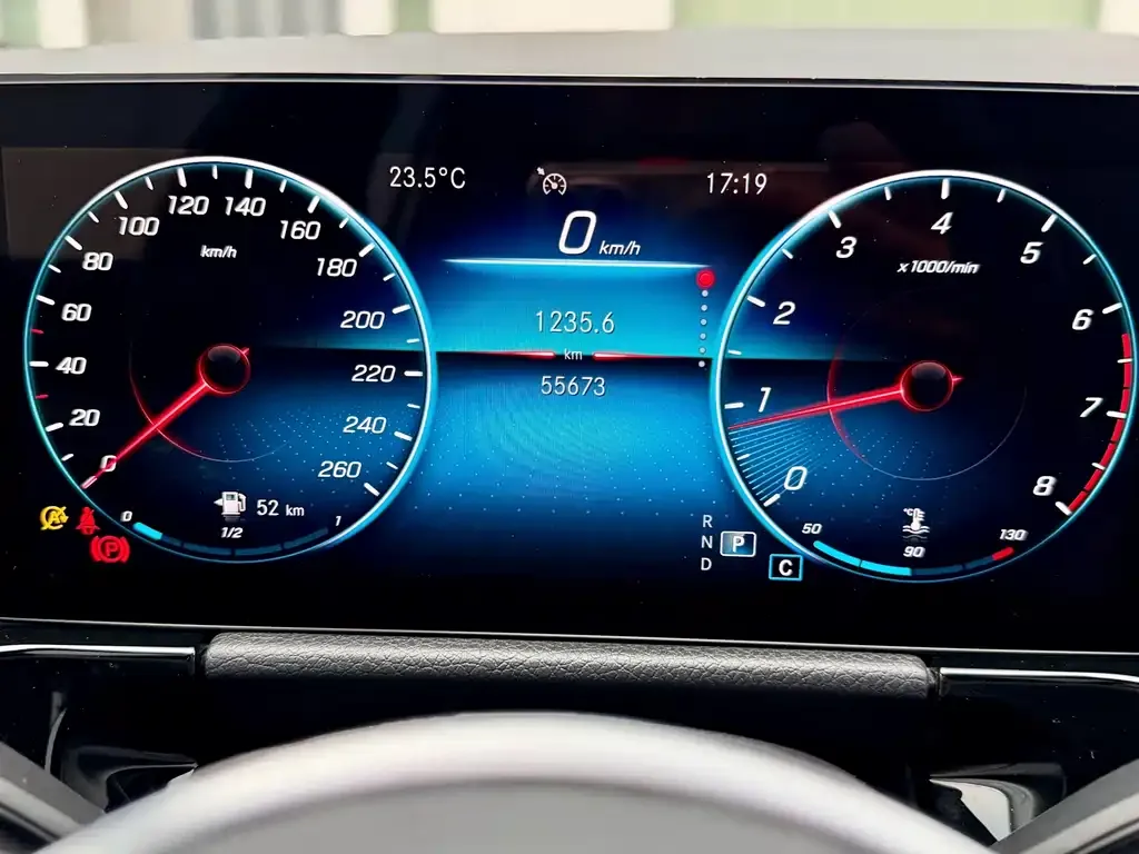 Mercedes-Benz GLA — фото 5