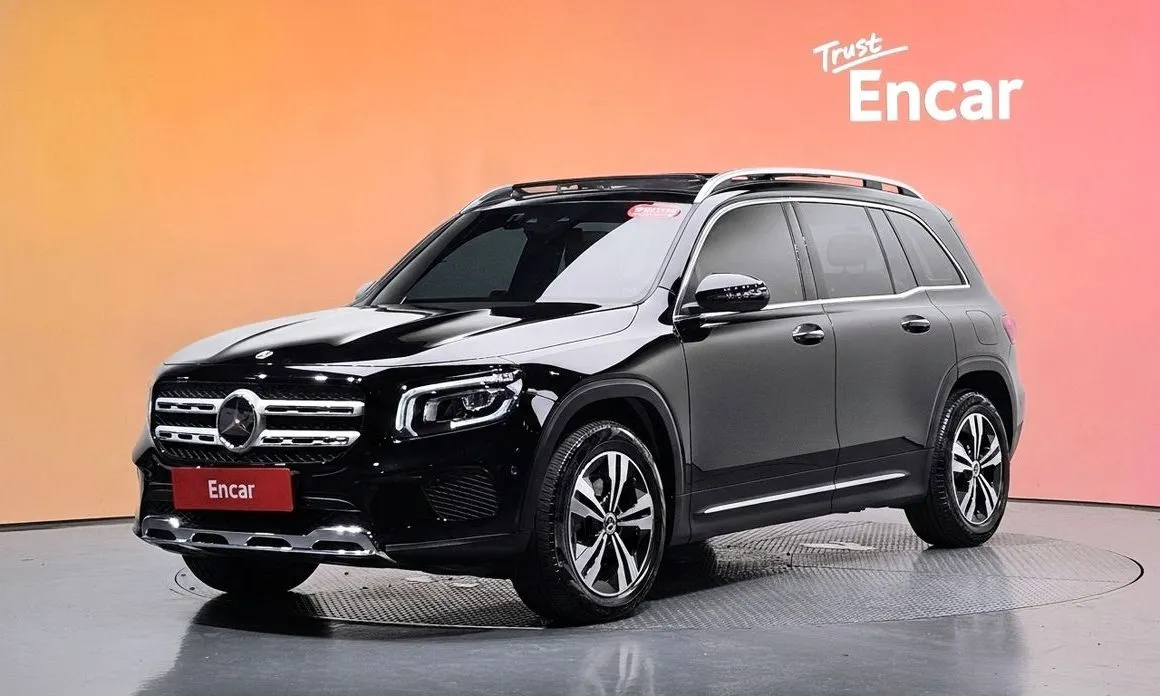 Mercedes-Benz GLB-Class — фото 1
