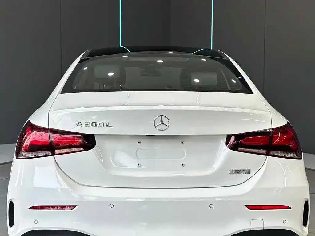 Mercedes-Benz A-Class — фото 7