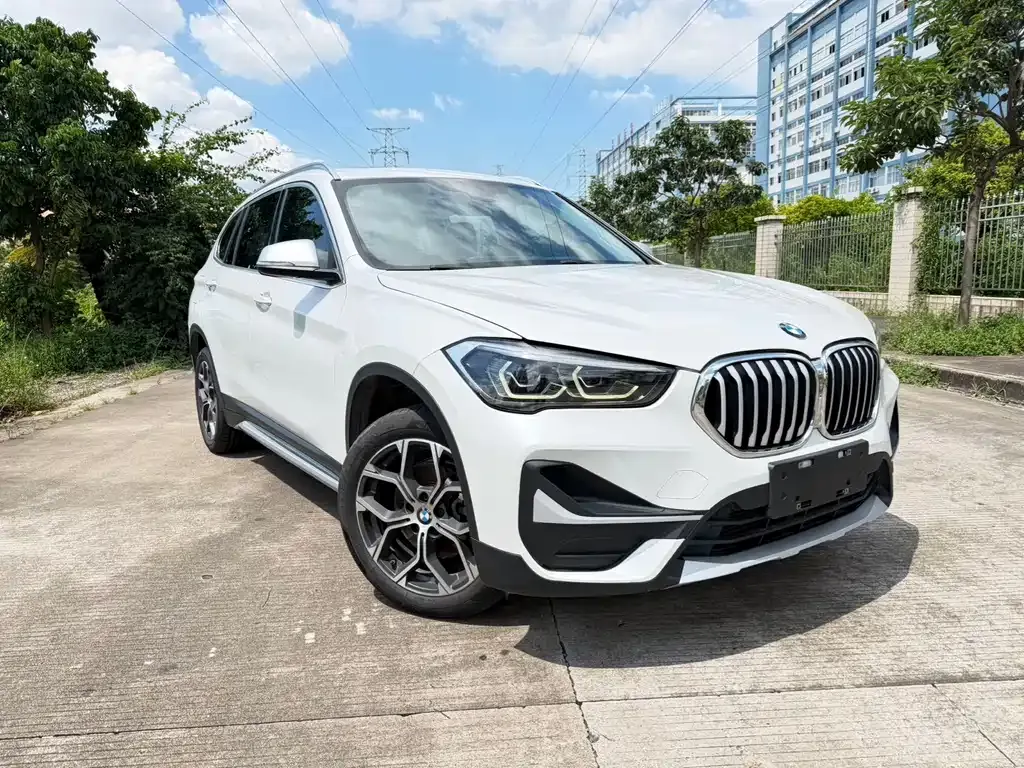 BMW X1 — фото 3