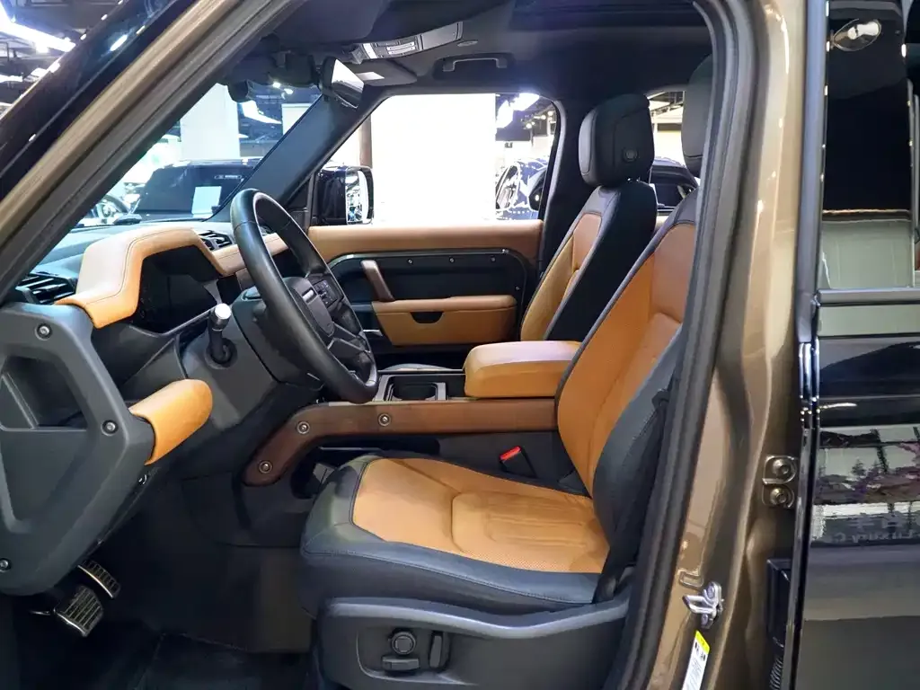 Land Rover Defender — фото 4