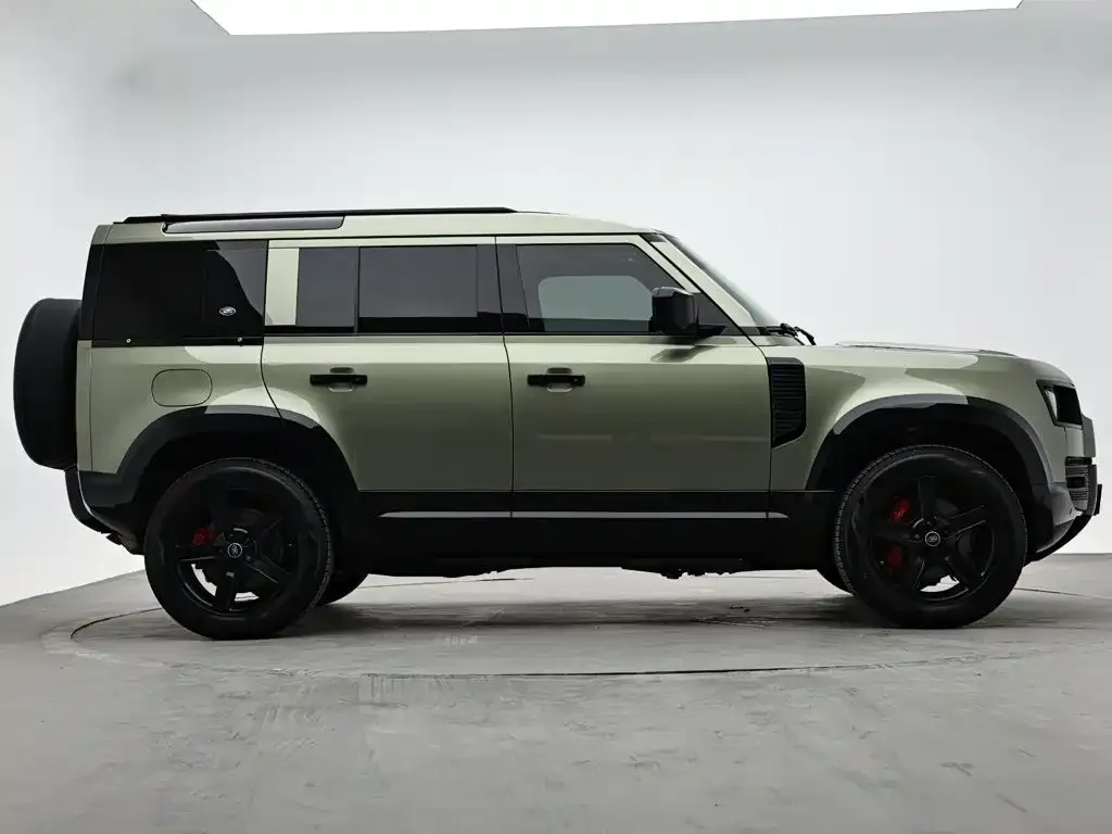 Land Rover Defender — фото 5