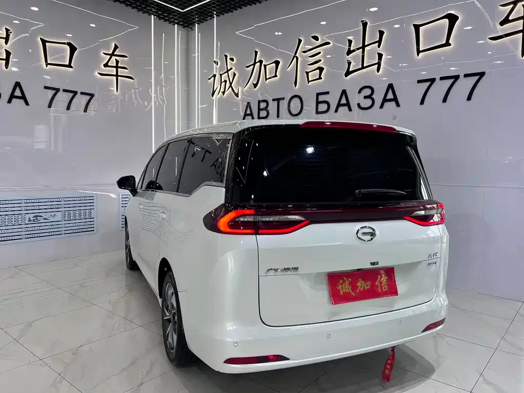 GAC Motor Trumpchi M6 — фото 6