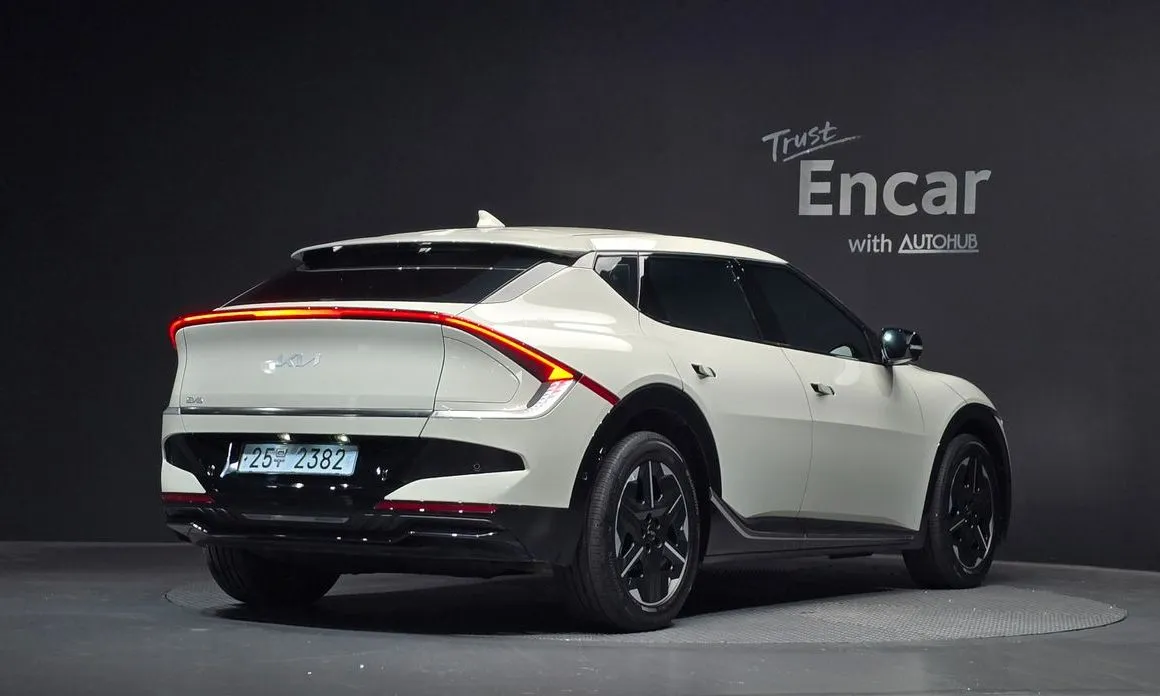Kia EV6 — фото 2