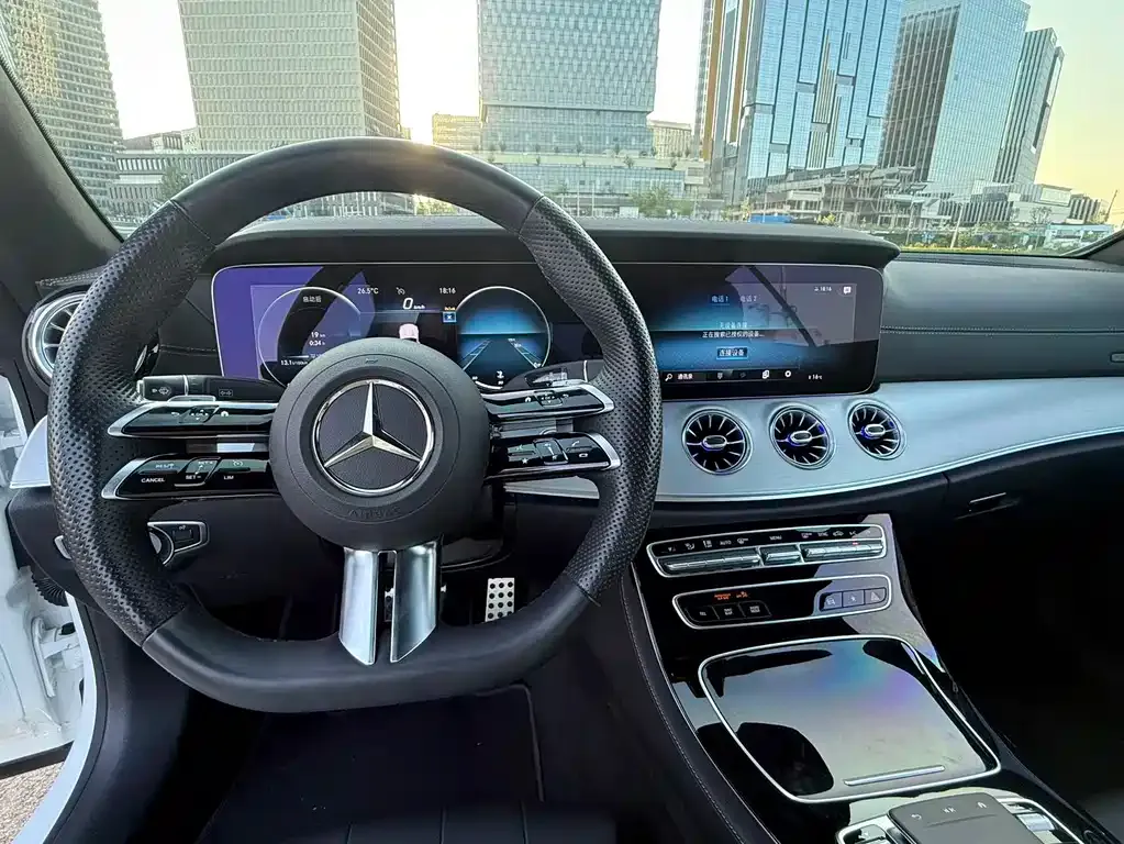 Mercedes-Benz E-Class (Import) — фото 10