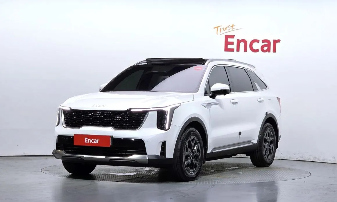 Kia Sorento — фото 1