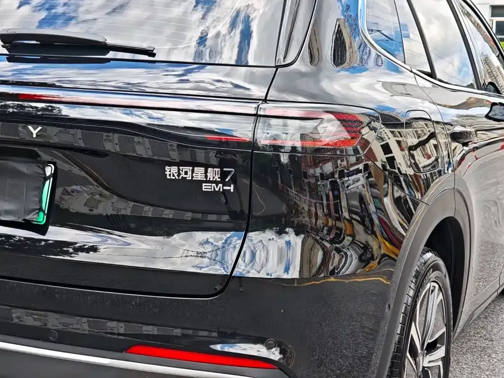 Geely Galaxy Xingjian 7 — фото 2