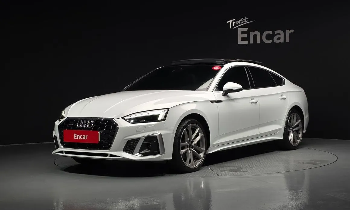 Audi A5 — фото 1