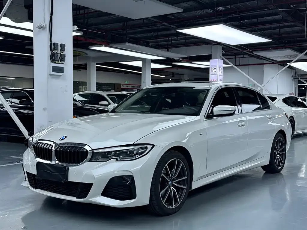 BMW 3 Series — фото 1