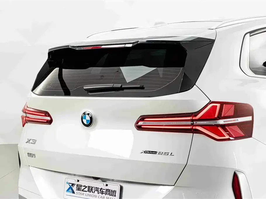 BMW X3 — фото 3