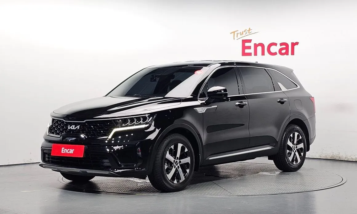 Kia Sorento — фото 1