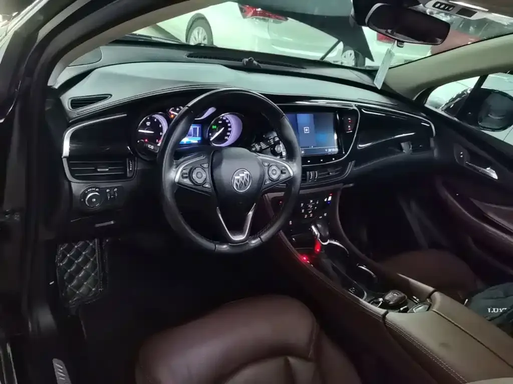Buick Envision Plus — фото 3