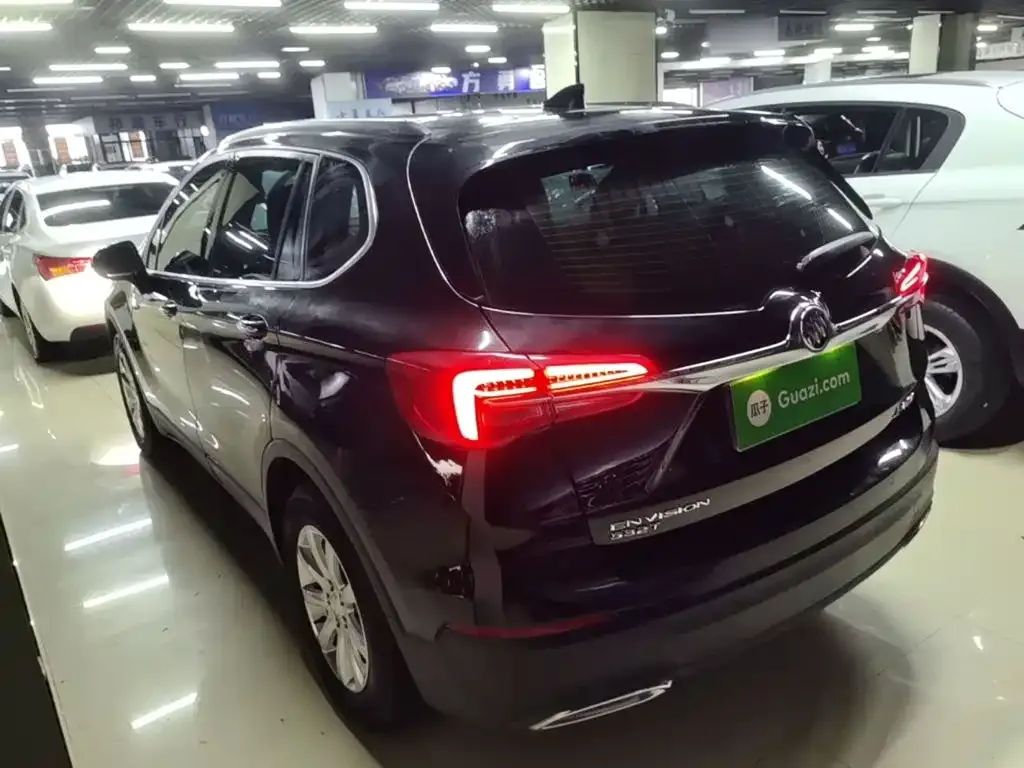 Buick Envision Plus — фото 9