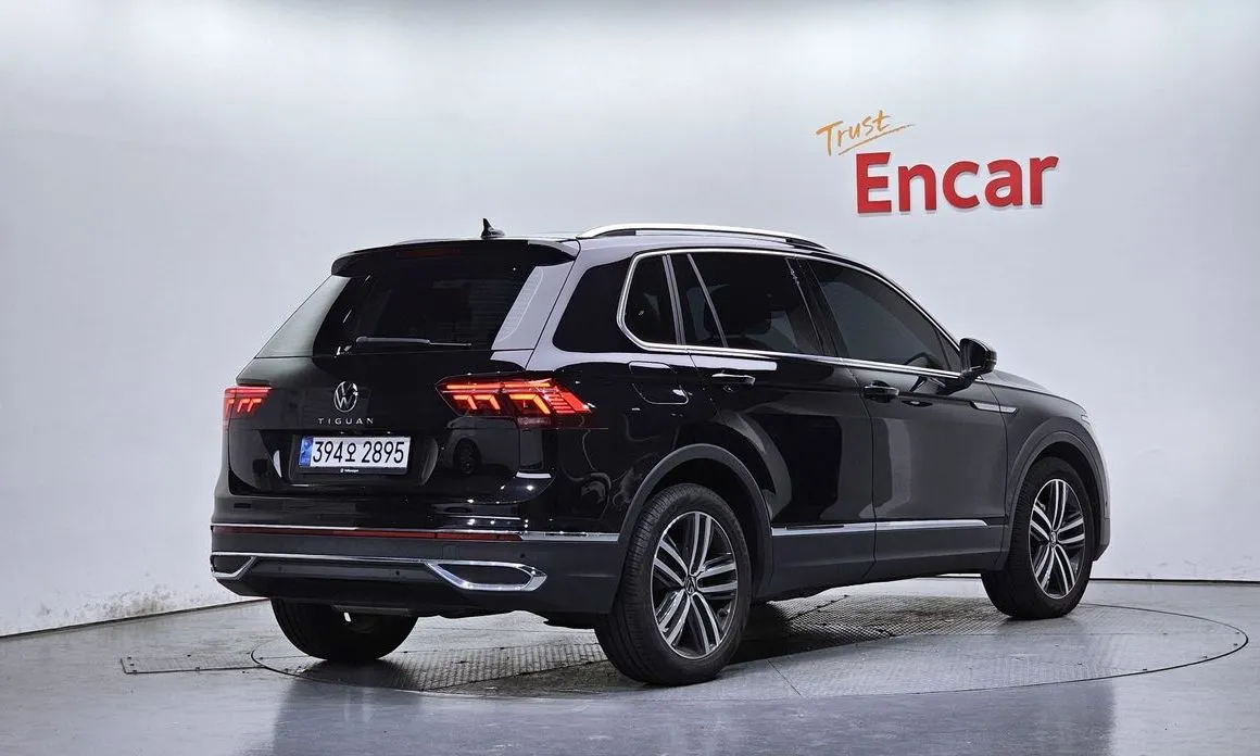 Volkswagen Tiguan — фото 5