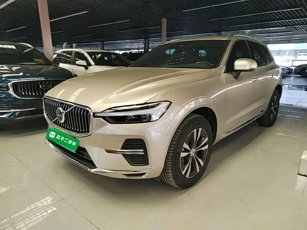 Volvo XC60 — фото 3