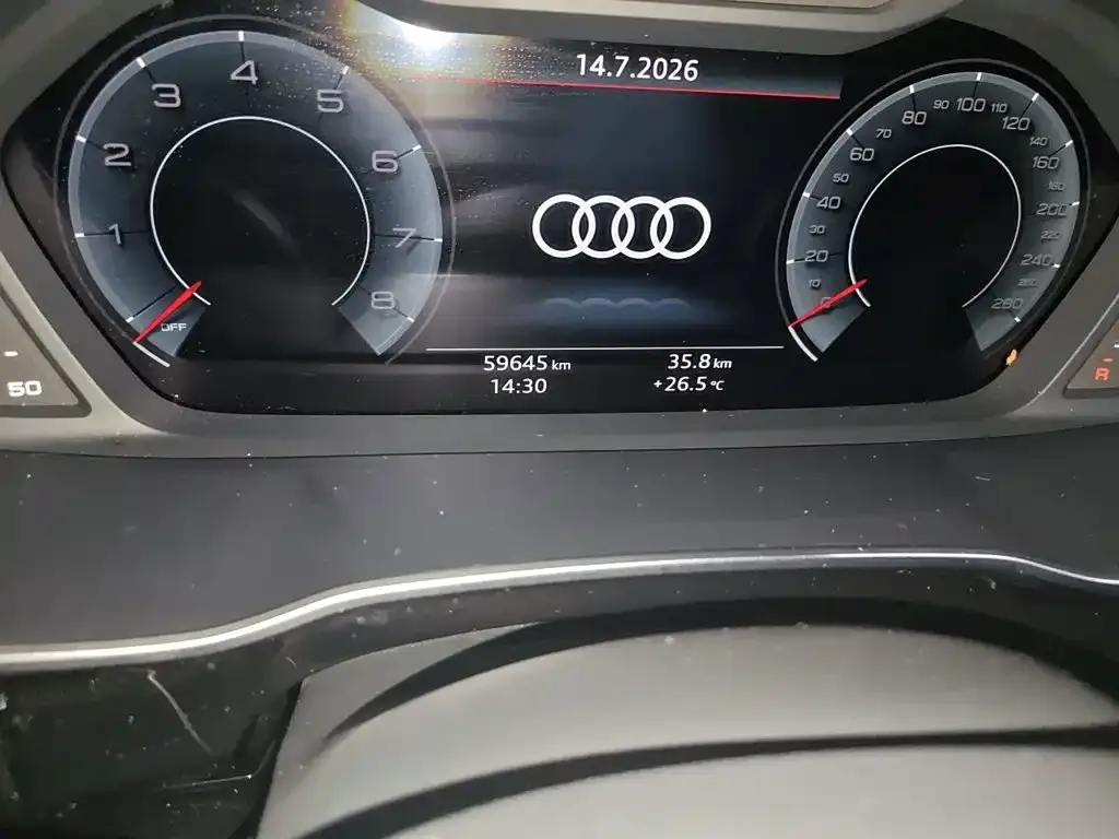 Audi Q3 — фото 10