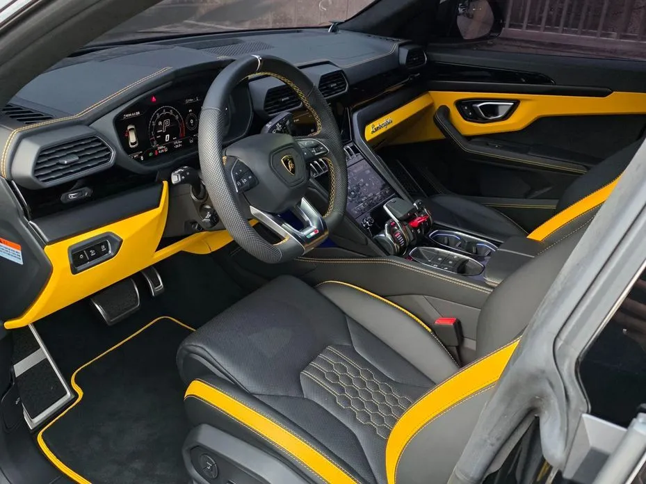Lamborghini Urus — фото 3