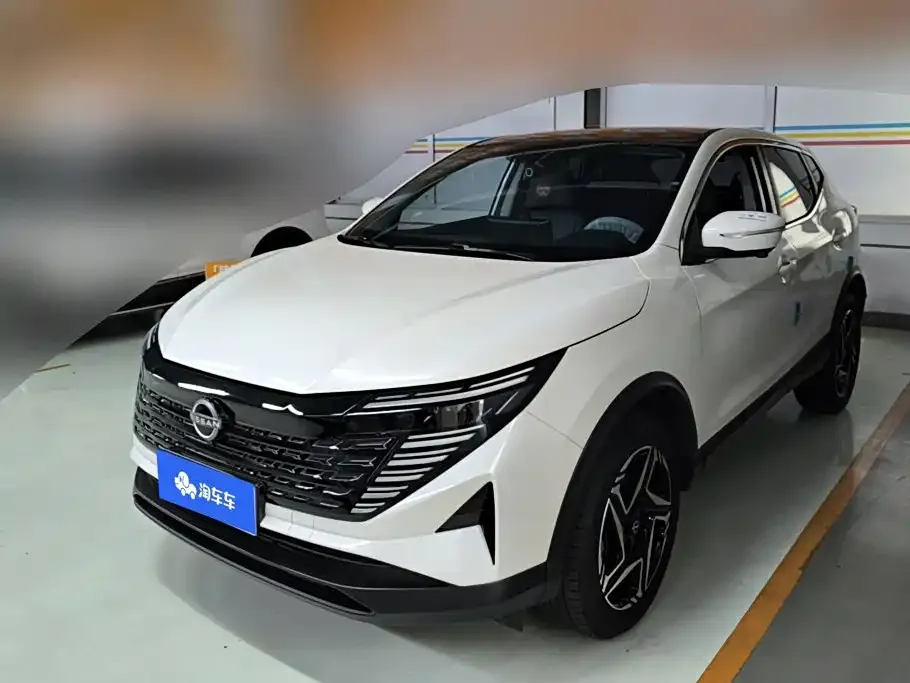 Nissan Qashqai — фото 1