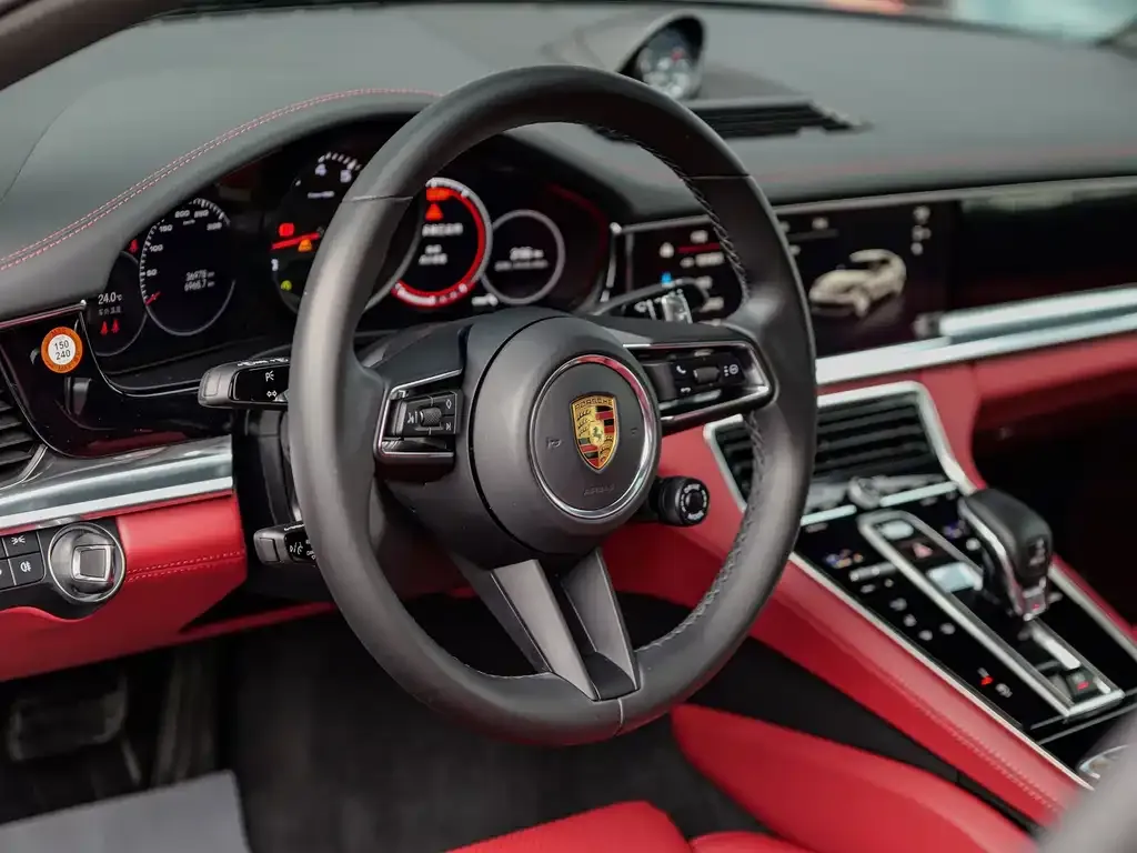 Porsche Panamera — фото 9