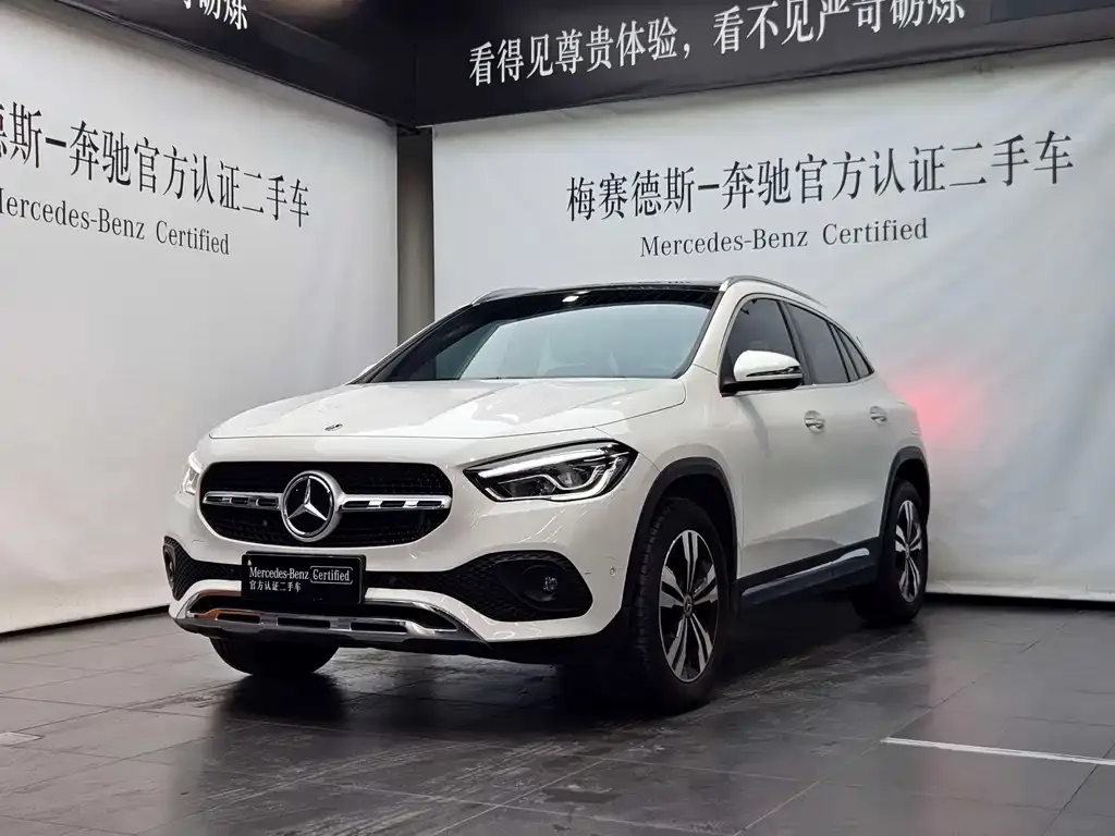 Mercedes-Benz GLA — фото 1