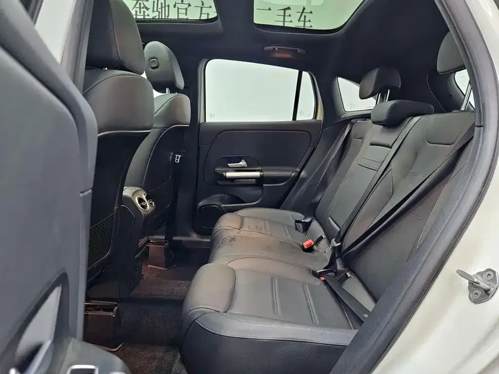Mercedes-Benz GLA — фото 5