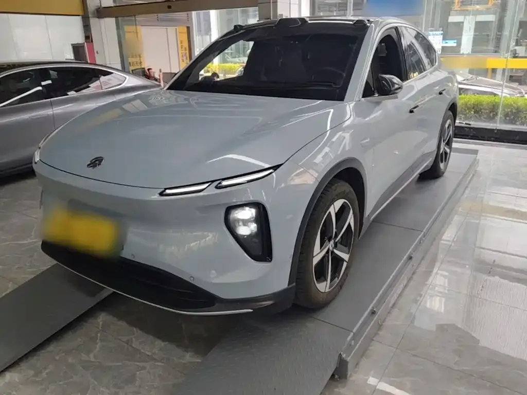 NIO EC6 — фото 1
