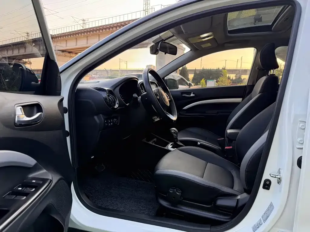 Kia KX1 — фото 3