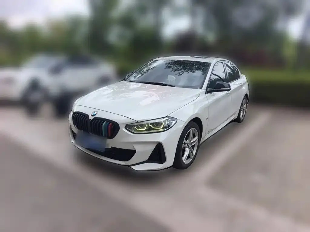 BMW 1 Series — фото 1