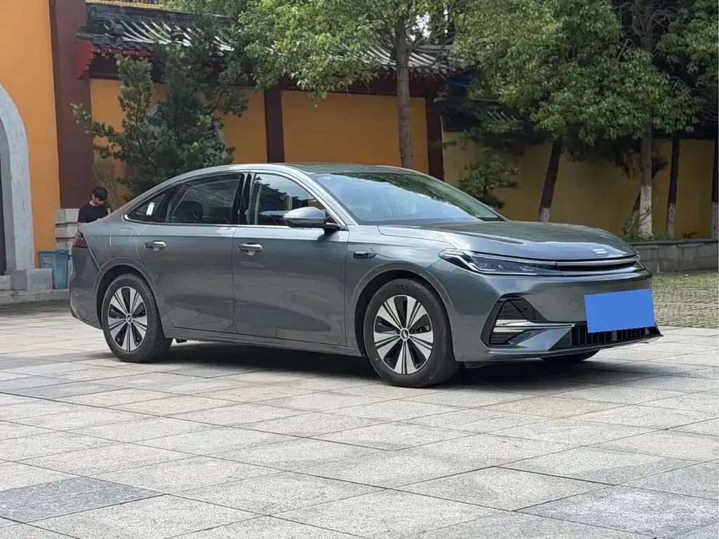 Geely Galaxy A7 EM — фото 4