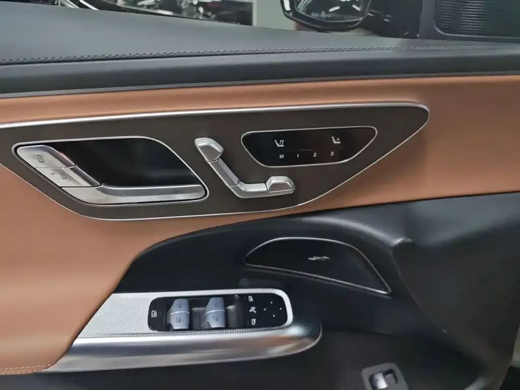 Mercedes-Benz E-Class New Energy — фото 3