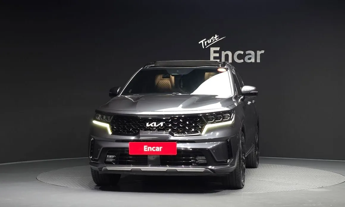Kia Sorento — фото 7