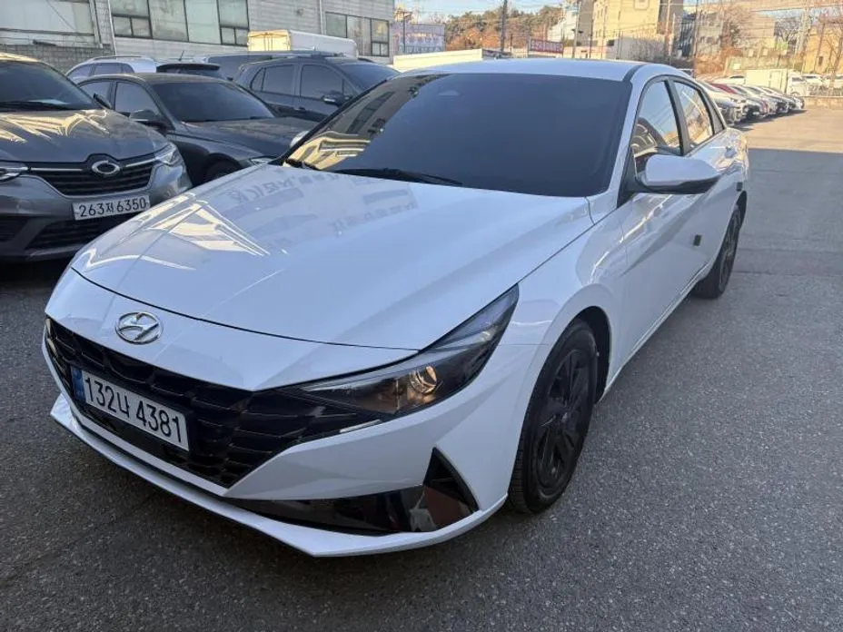 Hyundai AVANTE — фото 4