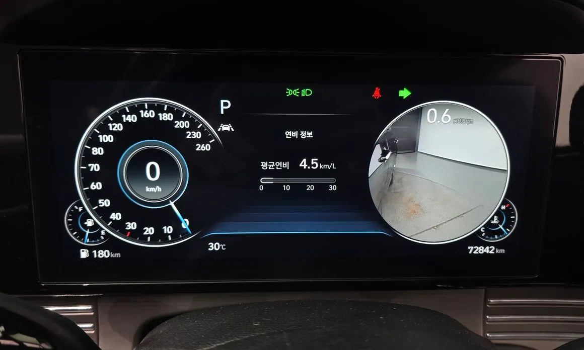Hyundai Grandeur — фото 2