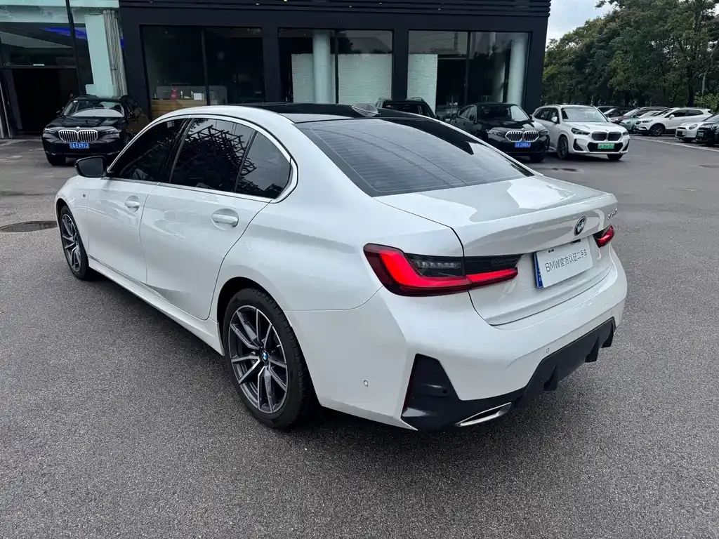 BMW 3 Series — фото 10